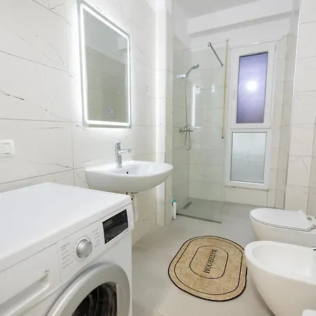 Coastal Nest Appartamento Vlorë