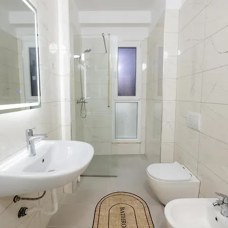 Coastal Nest Apartment Vlorë