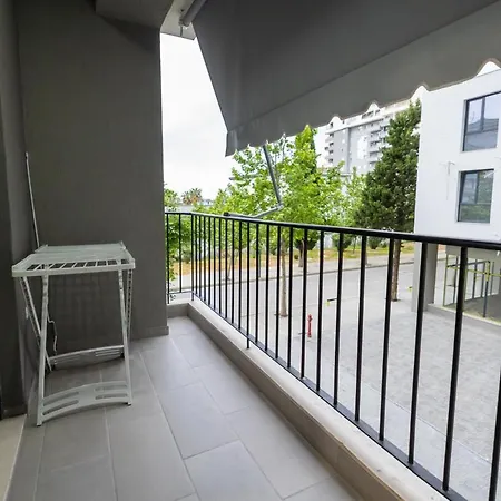 Coastal Nest Appartement Vlorë