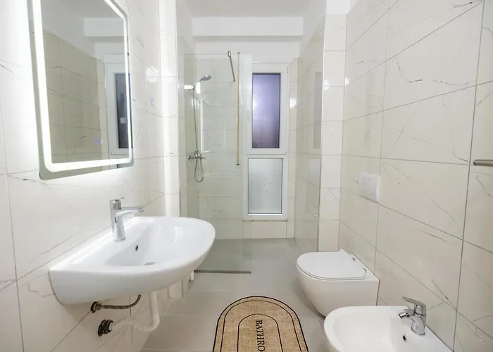 Coastal Nest Appartement Vlorë